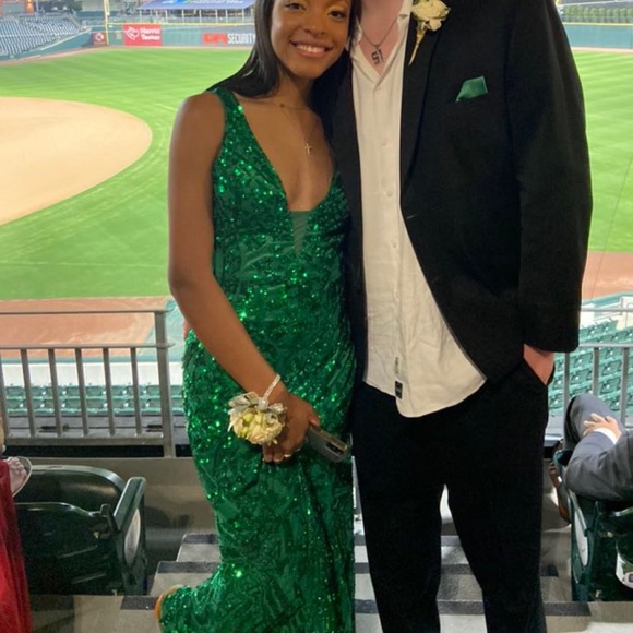 Primavera Prom Dress - Picture 1 of 3